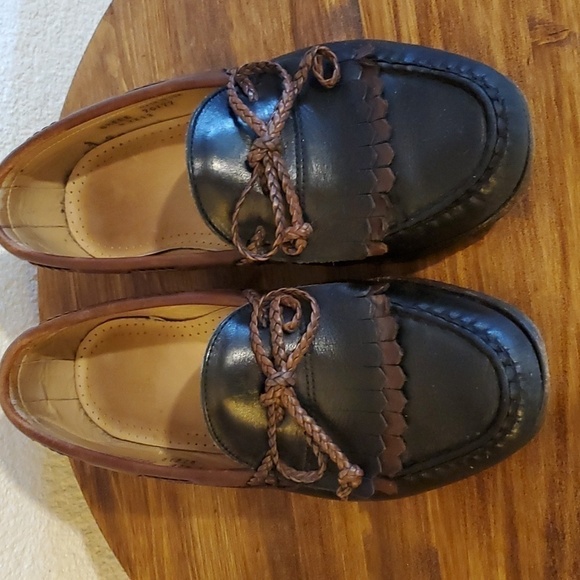 Allen Edmonds Woodstock Black Comfort Loafers 2 tone slip on tassels Sz.8.5 - Picture 2 of 12
